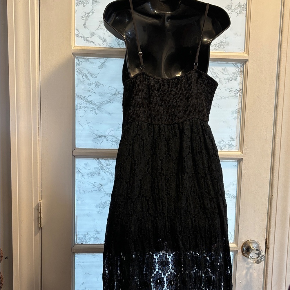 Romper With Lace Colored Black Gently Worn Light weight NWOTS Summer Spring - Picture 2 of 6